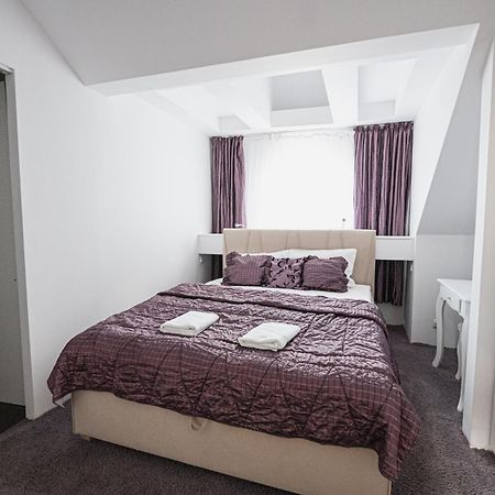 Dwor Boratyn B&B 외부 사진